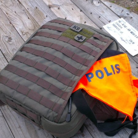 Snigel Litet K9märke -12 Grå/Svart